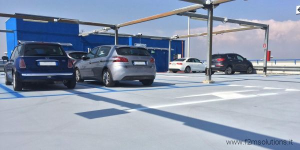 parcheggio esterno in resina